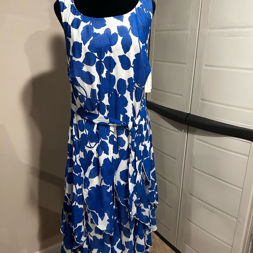 Robbie Bee Blue and White Sleeveless Scoop Neck Sundress